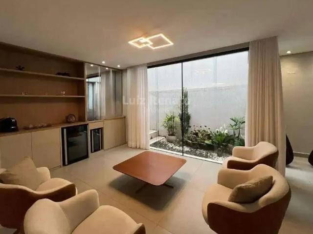 Casa / Sobrado para Venda em Belo Horizonte/MG Santa Lúcia 4 Quartos