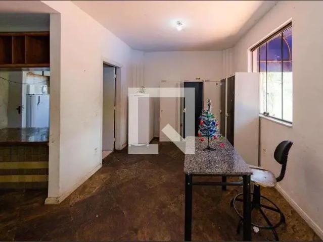 Casa / Sobrado para Venda em Belo Horizonte/MG Santa Lúcia 4 Quartos