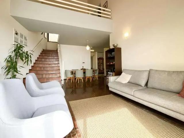 Casa / Sobrado para Venda em Belo Horizonte/MG Santa Lúcia 4 Quartos