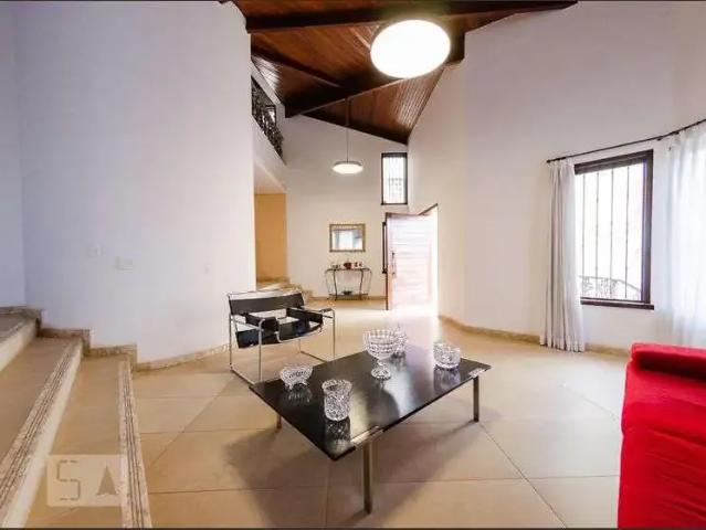 Casa / Sobrado para Venda em Belo Horizonte/MG Santa Lúcia 4 Quartos