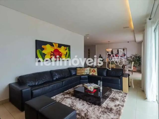 Casa / Sobrado para Venda em Belo Horizonte/MG Santa Lúcia 4 Quartos