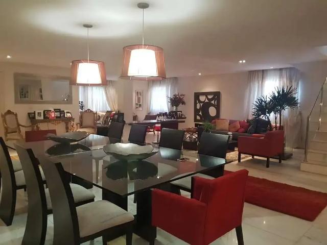 Casa / Sobrado para Venda em Belo Horizonte/MG Santa Lúcia 4 Quartos
