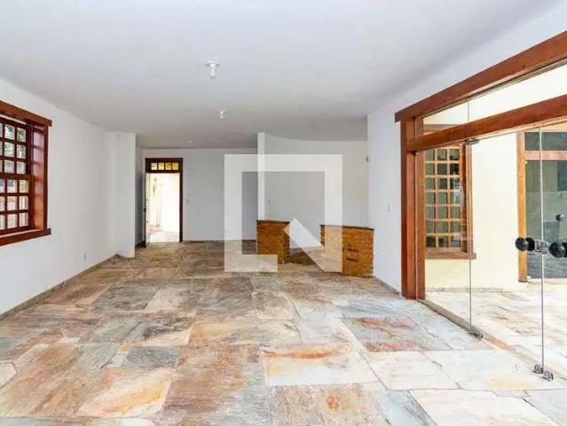Casa / Sobrado para Venda em Belo Horizonte/MG Santa Lúcia 4 Quartos