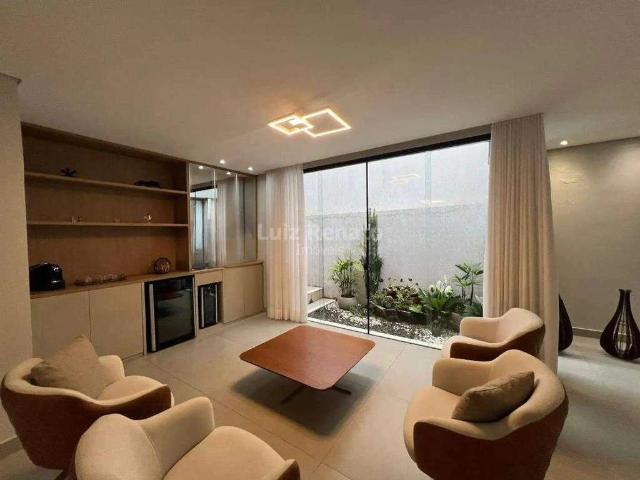 Casa / Sobrado para Venda em Belo Horizonte/MG Santa Lúcia 4 Quartos