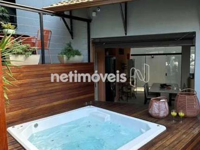 Casa / Sobrado para Venda em Belo Horizonte/MG Santa Lúcia 4 Quartos