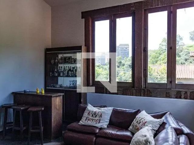 Casa / Sobrado para Venda em Belo Horizonte/MG Santa Lúcia 4 Quartos
