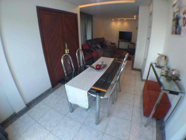 Casa / Sobrado para Venda em Belo Horizonte/MG Santa Lúcia 4 Quartos