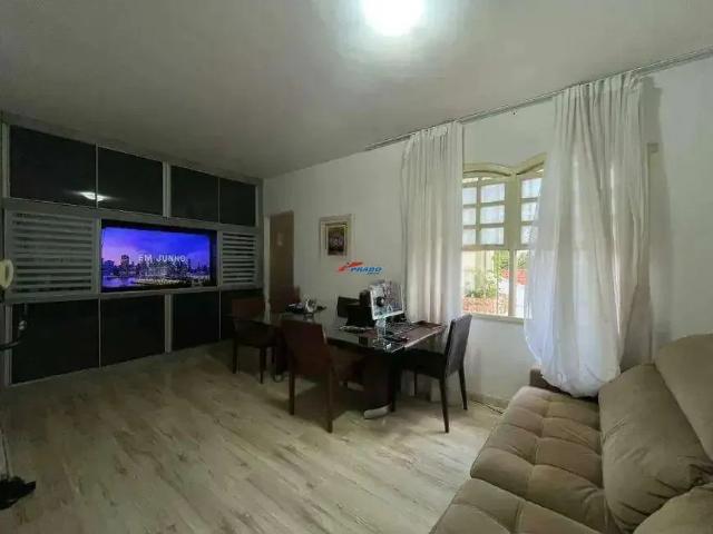 Casa / Sobrado para Venda em Belo Horizonte/MG Santa Lúcia 5 Quartos