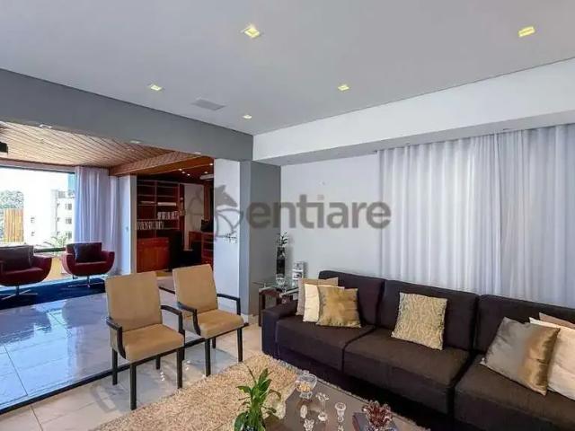 Casa / Sobrado para Venda em Belo Horizonte/MG Santa Lúcia 5 Quartos