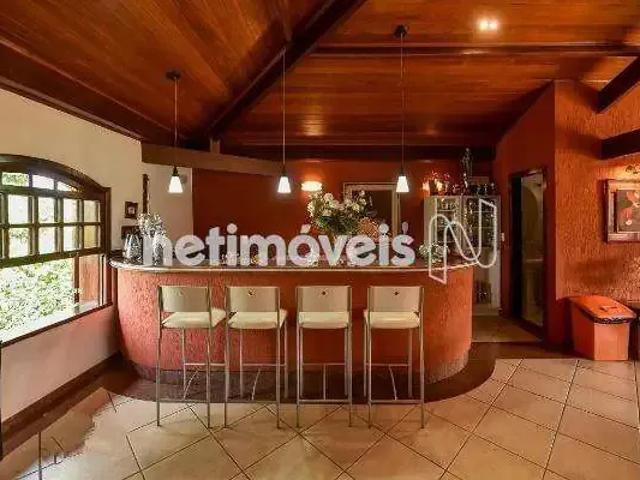 Casa / Sobrado para Venda em Belo Horizonte/MG Santa Lúcia 5 Quartos