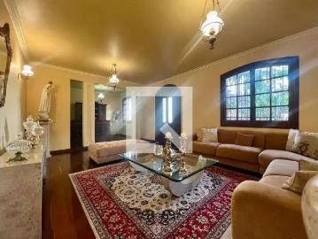 Casa / Sobrado para Venda em Belo Horizonte/MG Santa Lúcia 5 Quartos