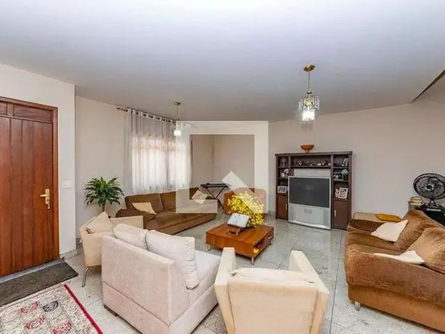 Casa / Sobrado para Venda em Belo Horizonte/MG Santa Lúcia 5 Quartos