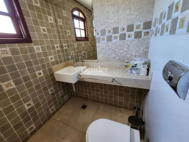 Casa / Sobrado para Venda em Belo Horizonte/MG Santa Lúcia 5 Quartos