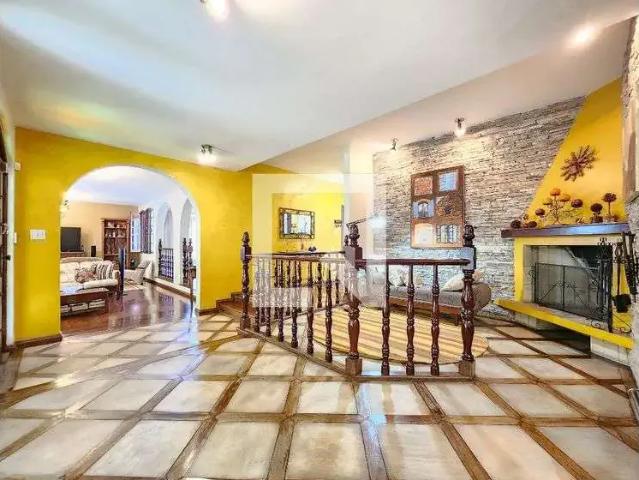 Casa / Sobrado para Venda em Belo Horizonte/MG Santa Lúcia 5 Quartos