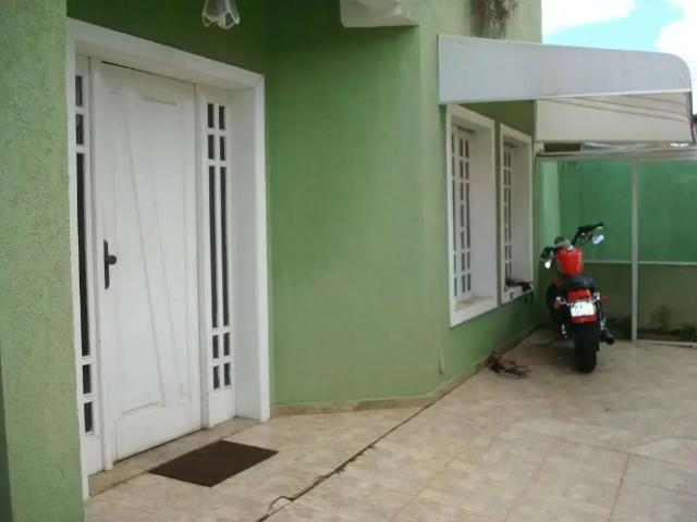 Casa / Sobrado para Venda em Belo Horizonte/MG Santa Rosa 3 Quartos
