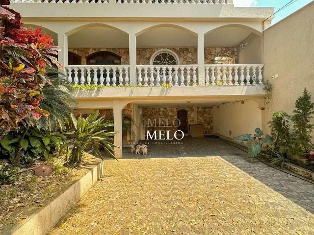 Casa / Sobrado para Venda em Belo Horizonte/MG Santa Rosa 4 Quartos
