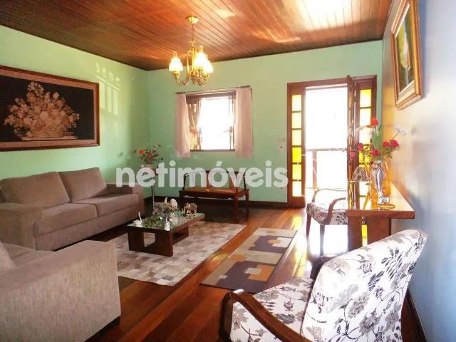 Casa / Sobrado para Venda em Belo Horizonte/MG Santa Rosa 5 Quartos