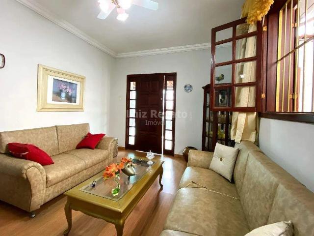 Casa / Sobrado para Venda em Belo Horizonte/MG Santa Tereza 4 Quartos