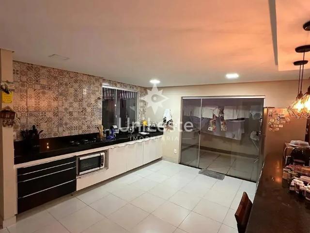 Casa / Sobrado para Venda em Belo Horizonte/MG Santa Tereza 4 Quartos