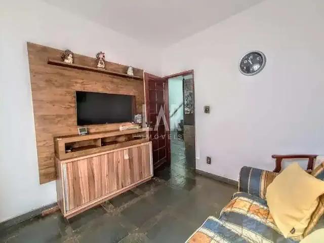 Casa / Sobrado para Venda em Belo Horizonte/MG Santa Tereza 4 Quartos