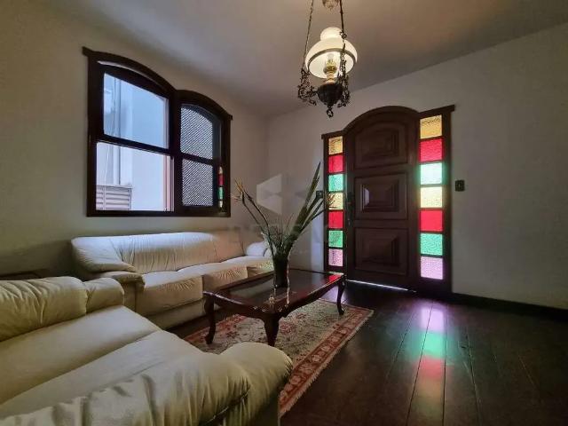 Casa / Sobrado para Venda em Belo Horizonte/MG Santa Tereza 4 Quartos