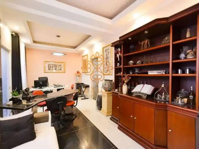 Casa / Sobrado para Venda em Belo Horizonte/MG Santa Tereza 6 Quartos