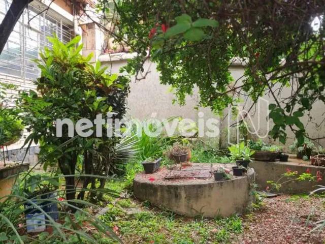 Casa / Sobrado para Venda em Belo Horizonte/MG Santa Tereza 8 Quartos