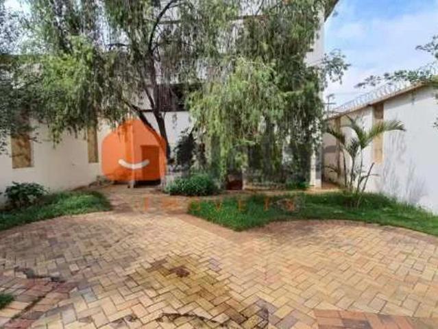 Casa / Sobrado para Venda em Belo Horizonte/MG Santa Tereza 8 Quartos