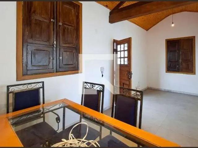 Casa / Sobrado para Venda em Belo Horizonte/MG Santa Tereza 2 Quartos