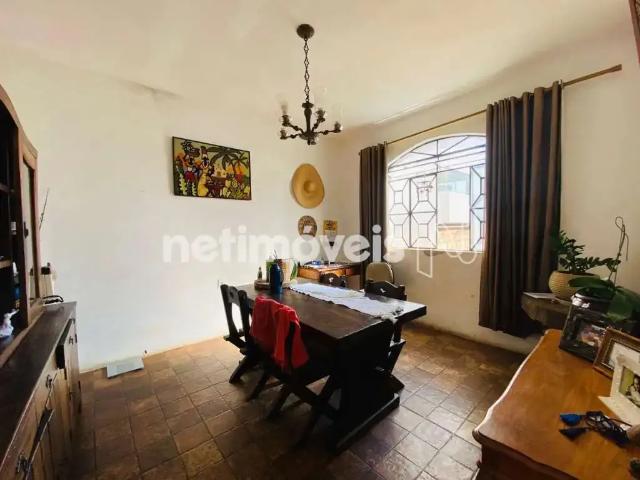 Casa / Sobrado para Venda em Belo Horizonte/MG Santa Tereza 2 Quartos