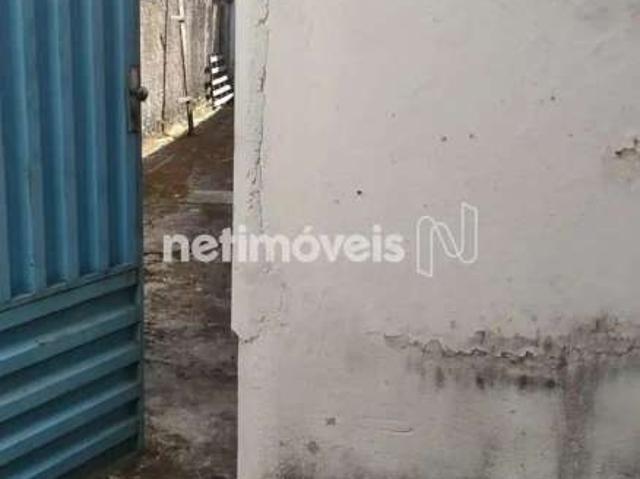 Casa / Sobrado para Venda em Belo Horizonte/MG Santa Tereza 2 Quartos
