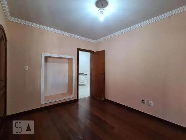 Casa / Sobrado para Venda em Belo Horizonte/MG Santa Tereza 3 Quartos