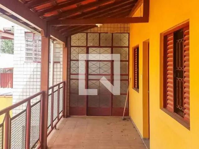 Casa / Sobrado para Venda em Belo Horizonte/MG Santa Terezinha 4 Quartos