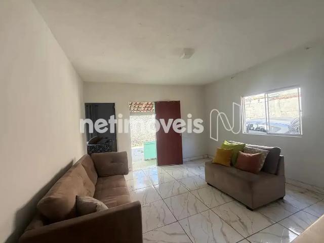 Casa / Sobrado para Venda em Belo Horizonte/MG Santa Terezinha 2 Quartos