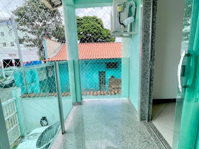 Casa / Sobrado para Venda em Belo Horizonte/MG Santa Terezinha 3 Quartos