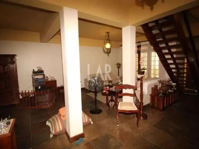 Casa / Sobrado para Venda em Belo Horizonte/MG Santo Agostinho 4 Quartos