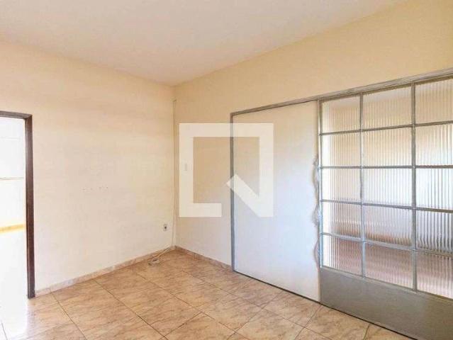 Casa / Sobrado para Venda em Belo Horizonte/MG Santo Antônio 3 Quartos