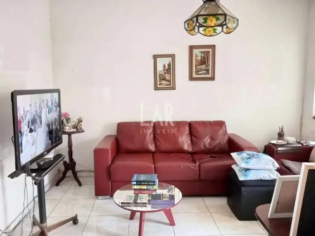 Casa / Sobrado para Venda em Belo Horizonte/MG Santo Antônio 4 Quartos