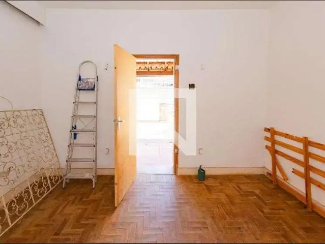 Casa / Sobrado para Venda em Belo Horizonte/MG Serra 2 Quartos