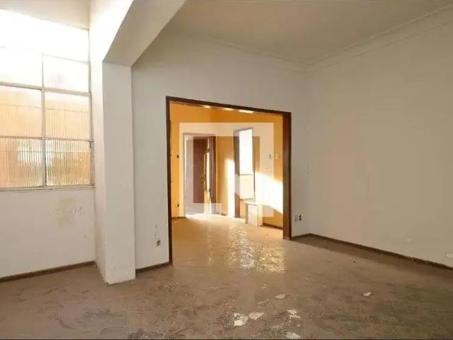 Casa / Sobrado para Venda em Belo Horizonte/MG Serra 3 Quartos
