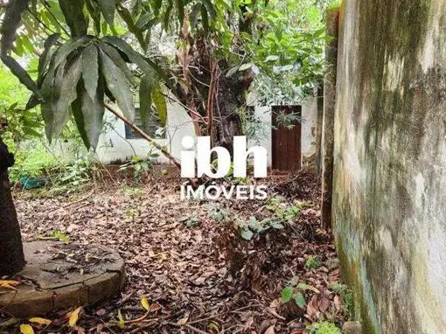 Casa / Sobrado para Venda em Belo Horizonte/MG Serra 3 Quartos