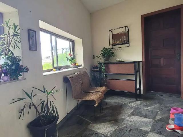Casa / Sobrado para Venda em Belo Horizonte/MG Serra 3 Quartos