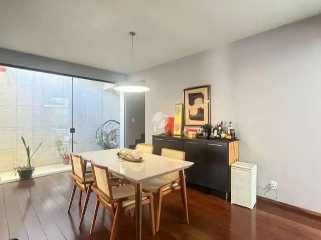 Casa / Sobrado para Venda em Belo Horizonte/MG Serra 3 Quartos