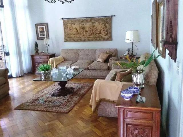 Casa / Sobrado para Venda em Belo Horizonte/MG Serra 3 Quartos