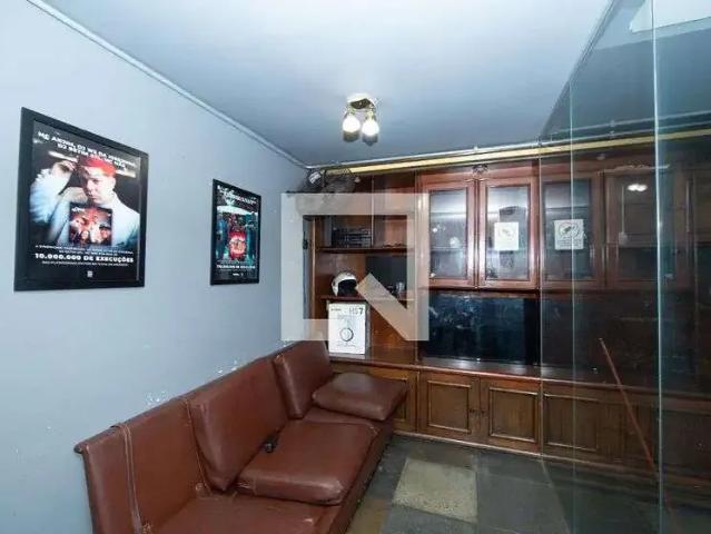 Casa / Sobrado para Venda em Belo Horizonte/MG Serra 4 Quartos