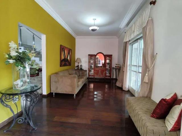 Casa / Sobrado para Venda em Belo Horizonte/MG Serra 4 Quartos
