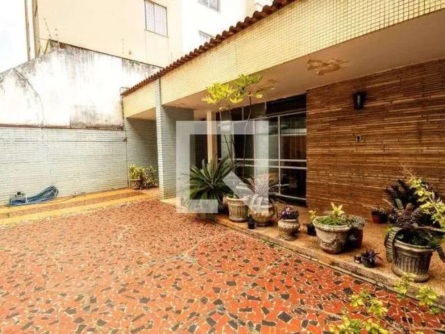 Casa / Sobrado para Venda em Belo Horizonte/MG Serra 4 Quartos