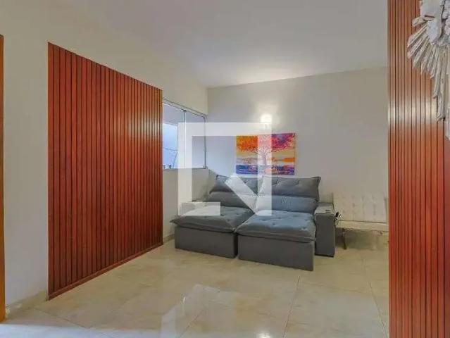 Casa / Sobrado para Venda em Belo Horizonte/MG Serra 4 Quartos