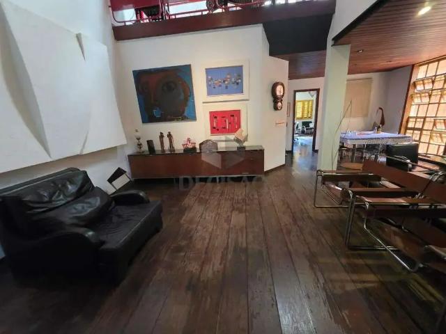 Casa / Sobrado para Venda em Belo Horizonte/MG Serra 4 Quartos