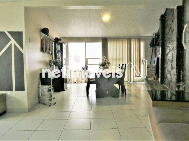 Casa / Sobrado para Venda em Belo Horizonte/MG Serra 4 Quartos